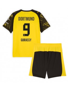 Billige Borussia Dortmund Serhou Guirassy #9 Hjemmedraktsett Barn 2025-26 Kortermet (+ Korte bukser)
